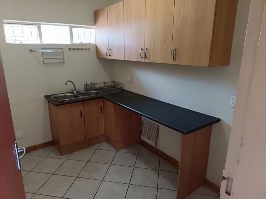 To Let 1 Bedroom Property for Rent in Universitas Free State